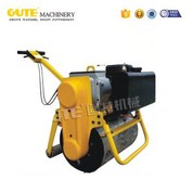 Hydraulisk vibrerende vejrulle